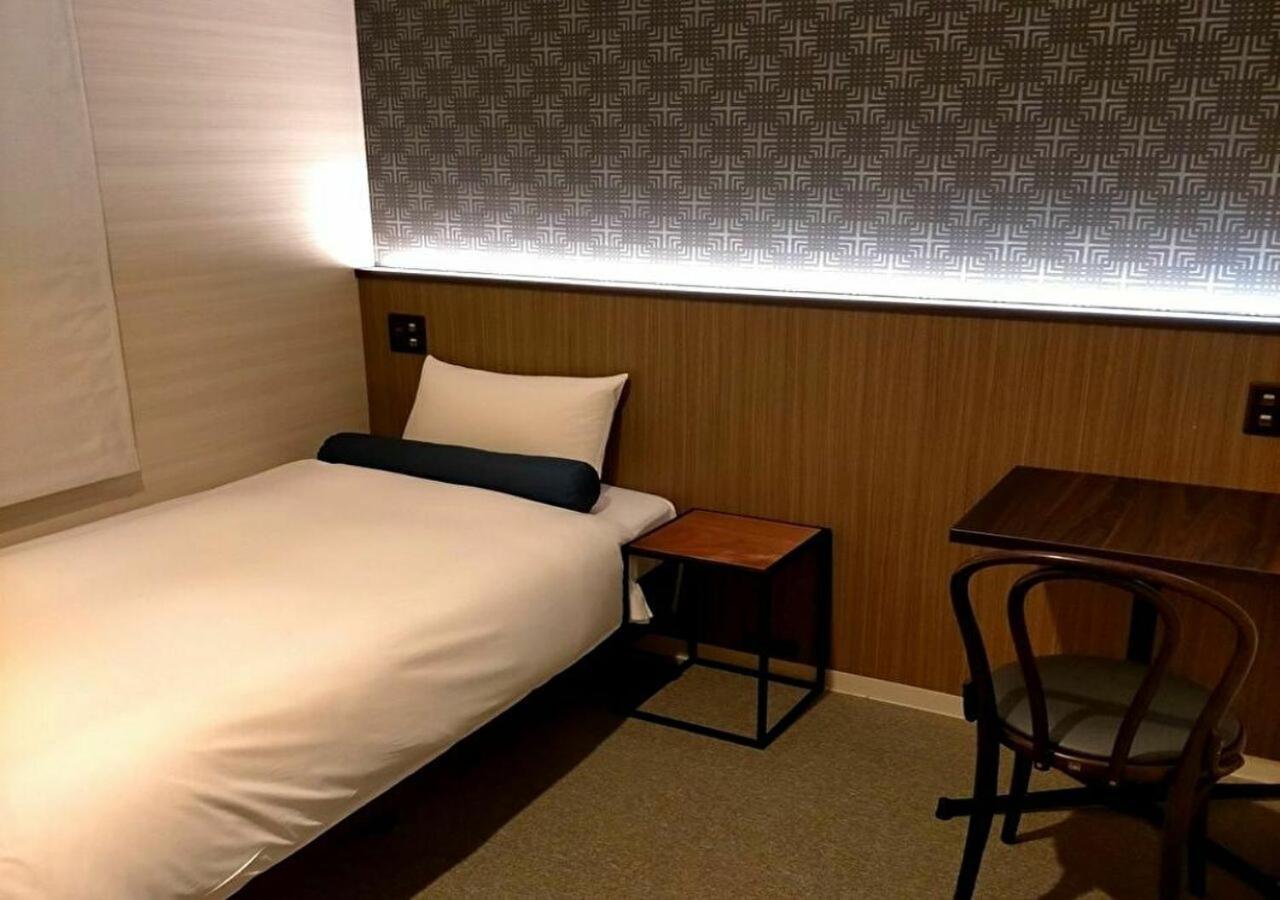 Hotel Nanba Minami Crystal